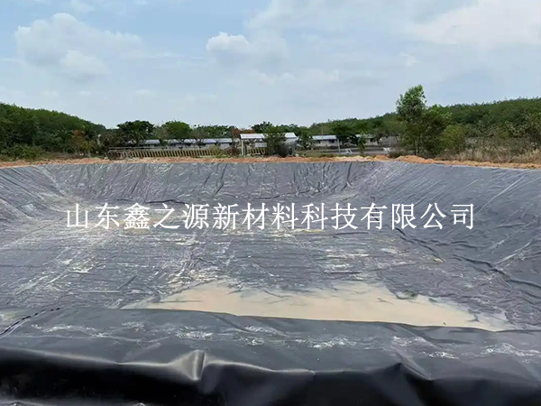 防渗土工膜施工后怎么养护？这几步做到位，防渗更持久
