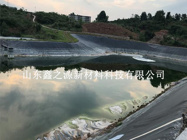 养殖防渗膜铺设要领：掌握这些，筑牢养殖防渗根基