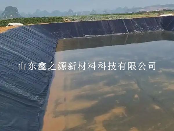 告别破损隐患：沼气池防渗膜安全装卸与运输全攻略
